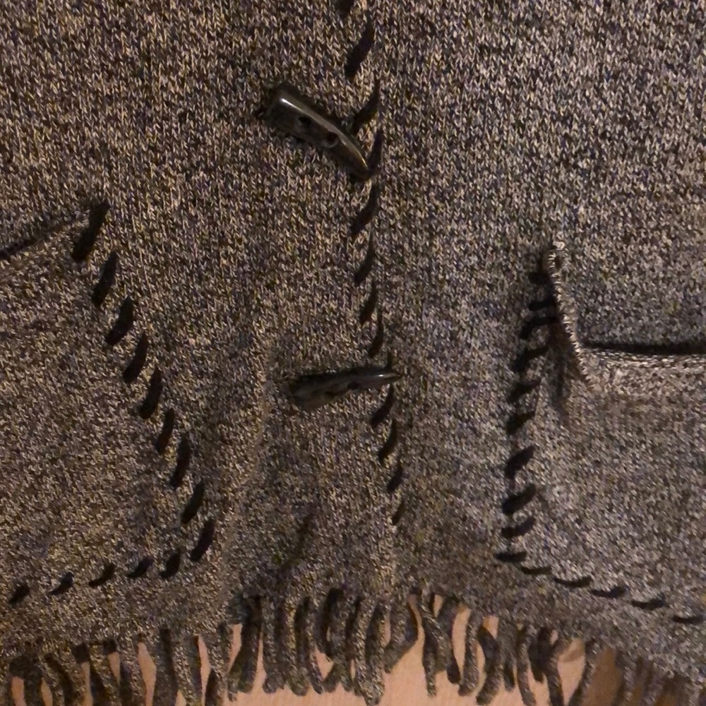Sweater - Picture 2 of 5